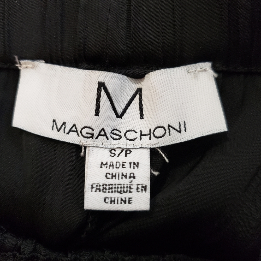 Magaschoni Size Small - Picture 9 of 10